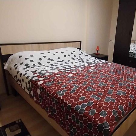 Full House Apartment Тбилиси Екстериор снимка