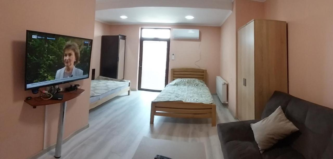 Full House Apartment Тбилиси Екстериор снимка