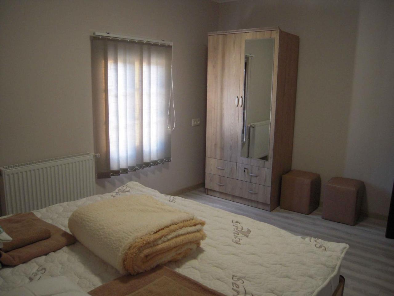 Full House Apartment Тбилиси Екстериор снимка