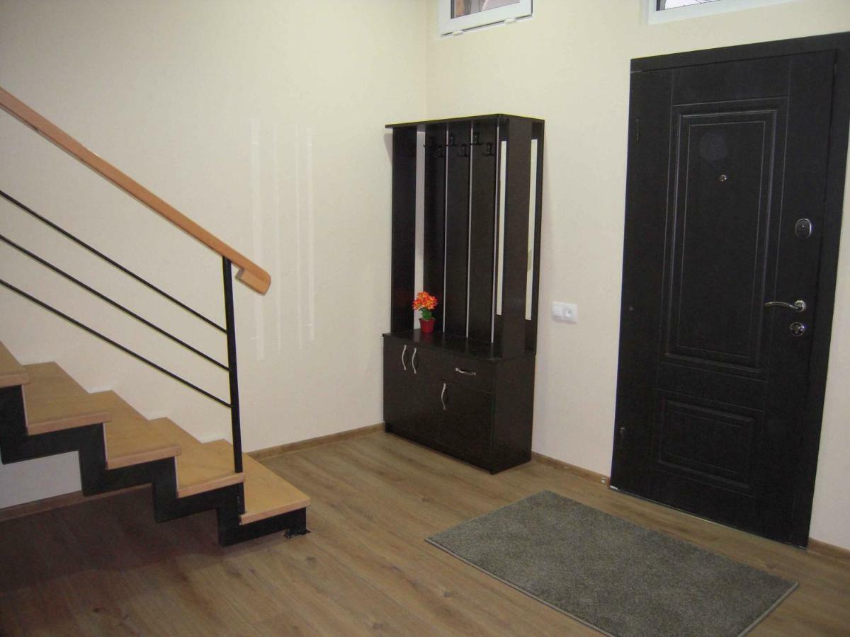Full House Apartment Тбилиси Екстериор снимка